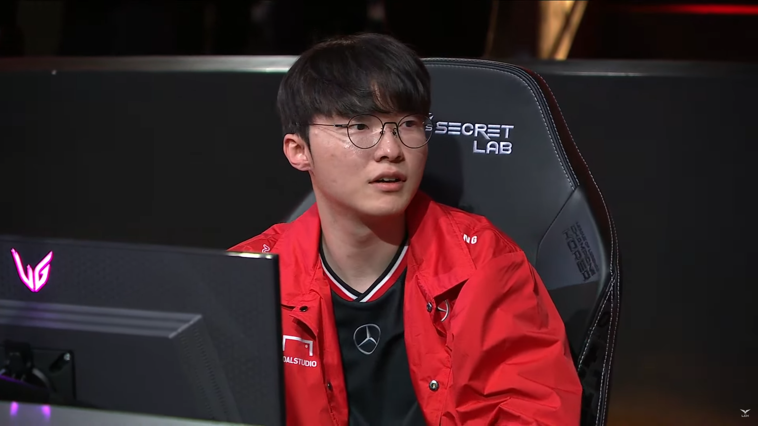 BRO鏖战NS，Faker开启传奇时刻鏖战多局半决赛，引爆全场热议