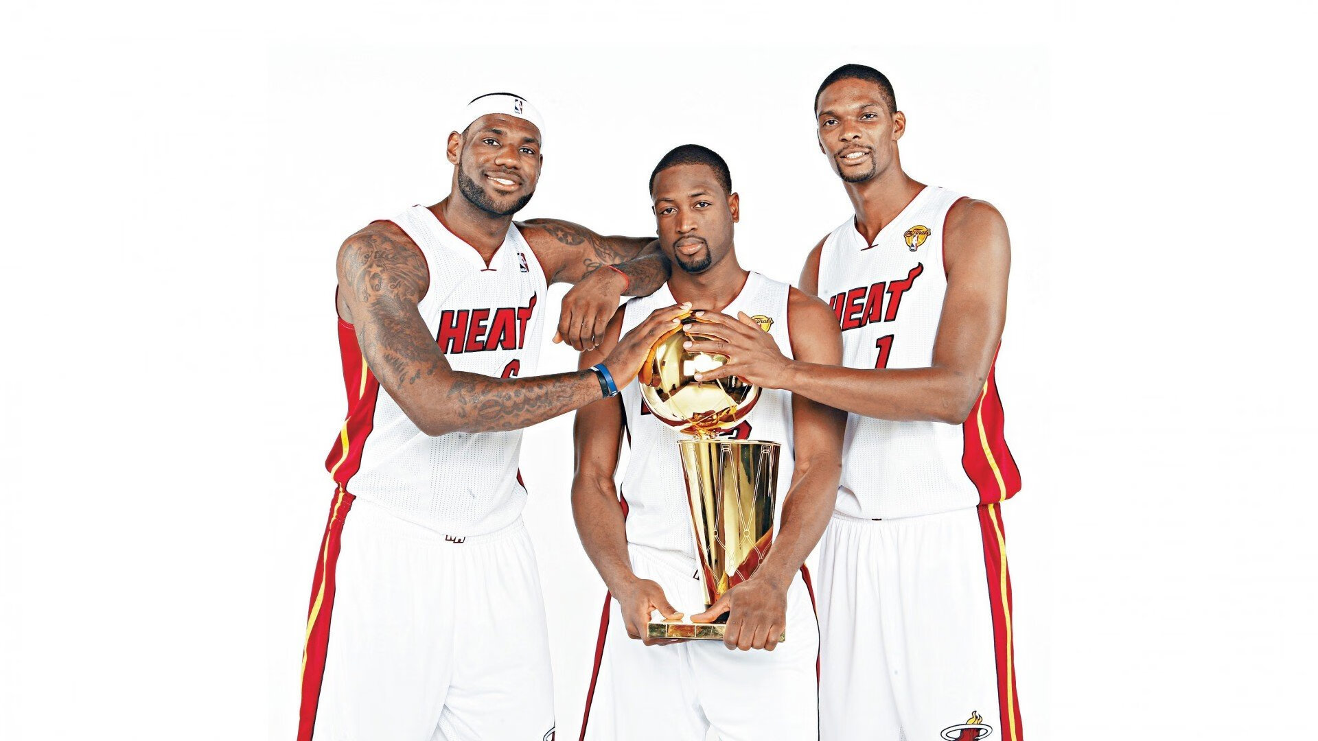 开云体育-奥运门票生死战，阿根廷新王炸裂接管！希腊黄金一代终成时代眼泪？